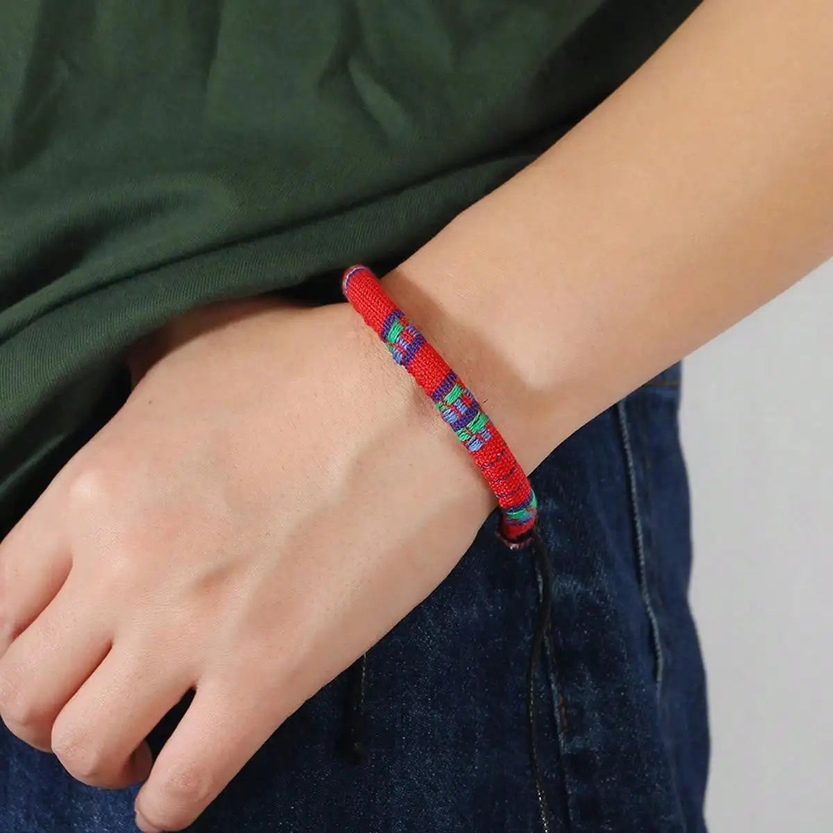 12pcs Hot Selling Cotton Bohemian Color Hand Rope Unisex Bracelet