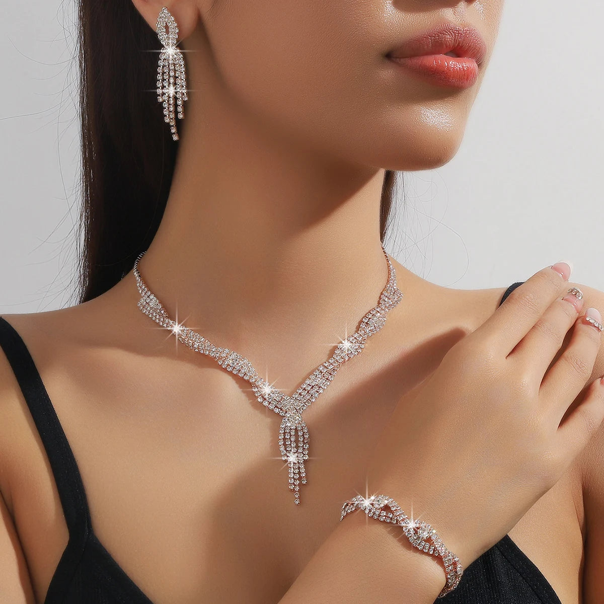 4PC Women's Fashion Copper Claw Chain Hollow Tassel Necklace Earrings Bracelet Jewelry Set Wedding Banquet Party Festival Gift